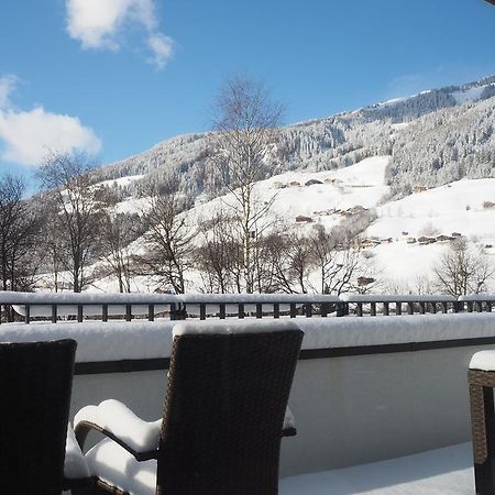 Apartment Smaragdblick Wildkogel Bramberg am Wildkogel Luaran gambar