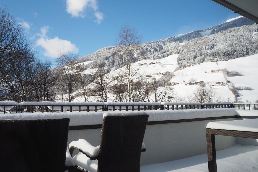 Apartment Smaragdblick Wildkogel Bramberg am Wildkogel Luaran gambar
